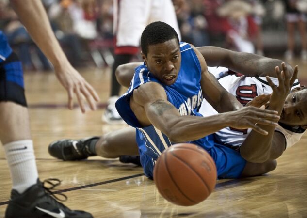 Koliko se igra košarka