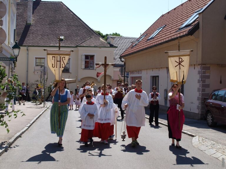 Pročitajte više o članku Što je Tijelovo