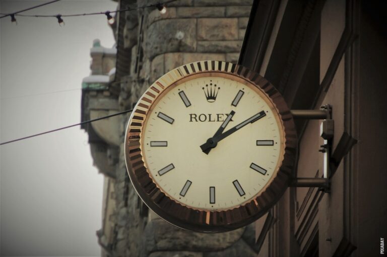 Pročitajte više o članku Zašto su Rolex satovi skupi